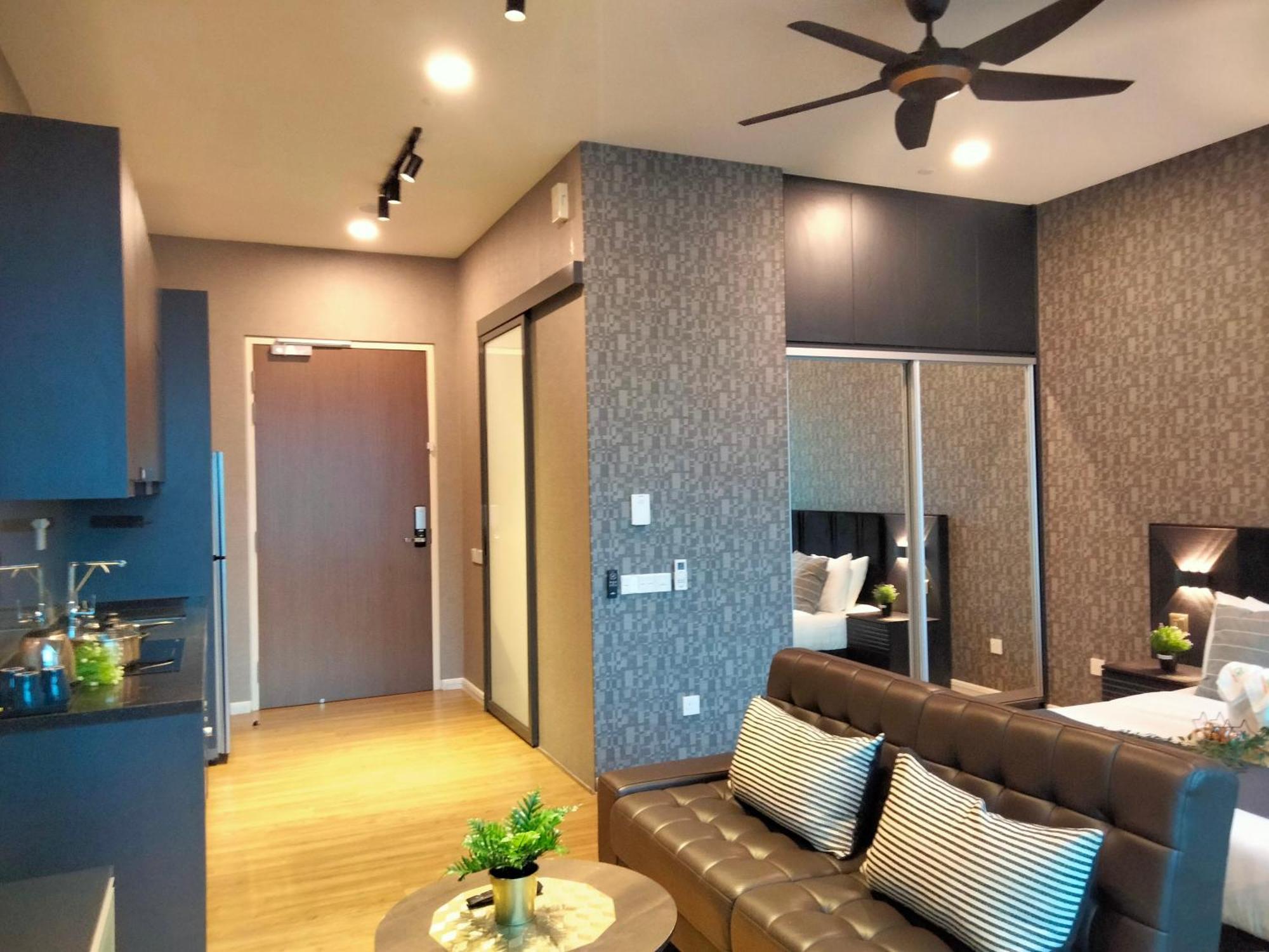 Ceylonz Suites Bukit Bintang I Homebrickz Kuala Lumpur Dış mekan fotoğraf